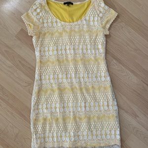 Tiana B sunny yellow knit dress with stretch lace overlay M